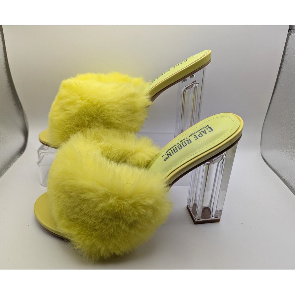 CAPE ROBBIN Yellow Fur Mules Womens 8M Crystal Lucite Block Heel 5in READ